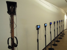 poste - vídeo art - bienal da maia